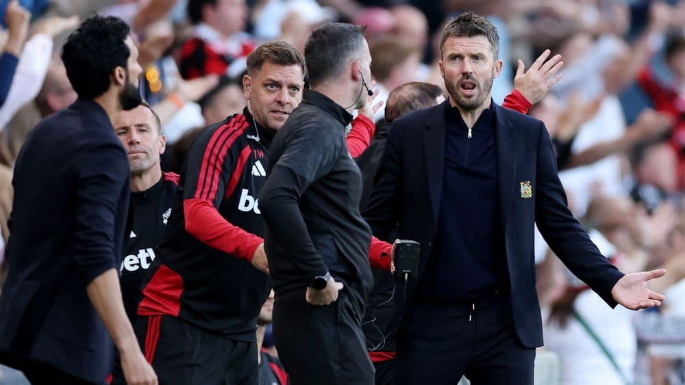 img of Carrick has an impossible job at Man United after transfer failures