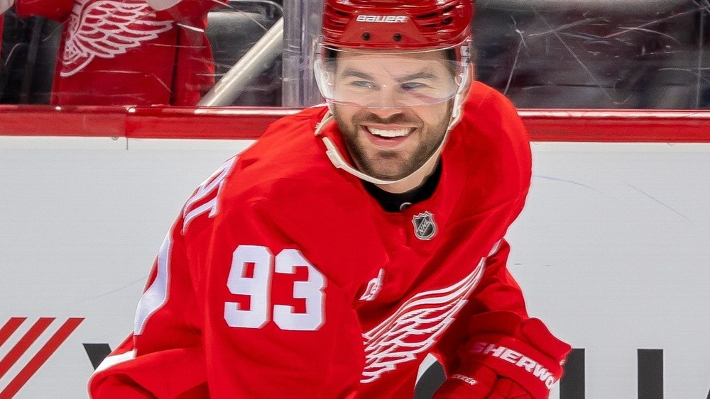 img of DeBrincat, Red Wings finalizing 7-year, $91M...