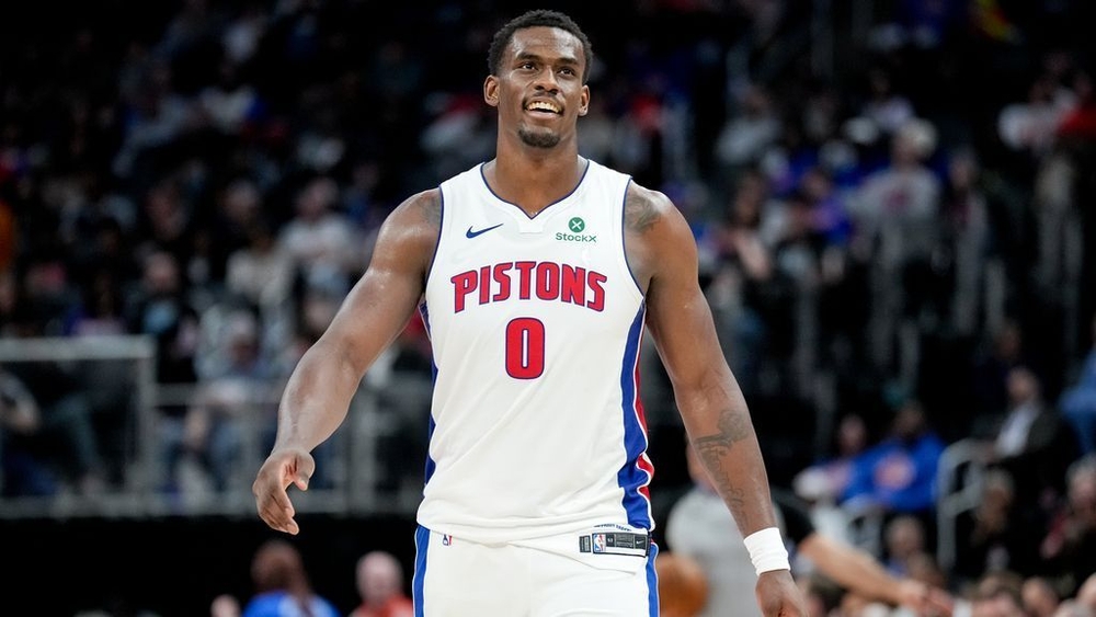 img of Duren accepts 5-year, $200M deal as lengthy standoff...