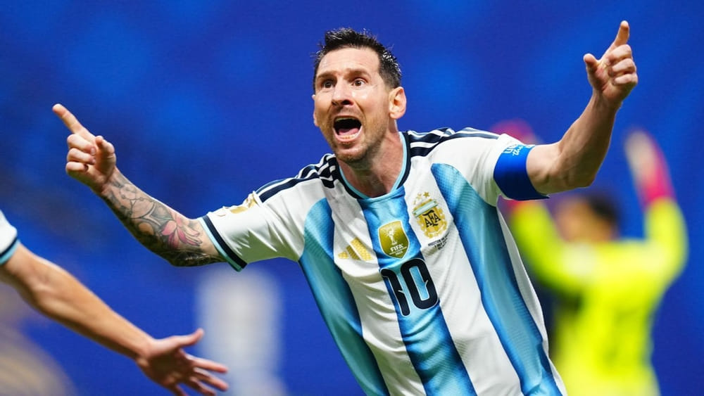 img of Follow live: Colombia, Switzerland in tight battle...