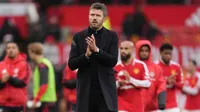 Man United are stuck with underperforming players no...