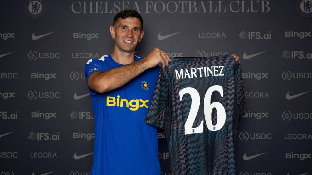 img of Men's transfer grades: Chelsea get A for Martínez