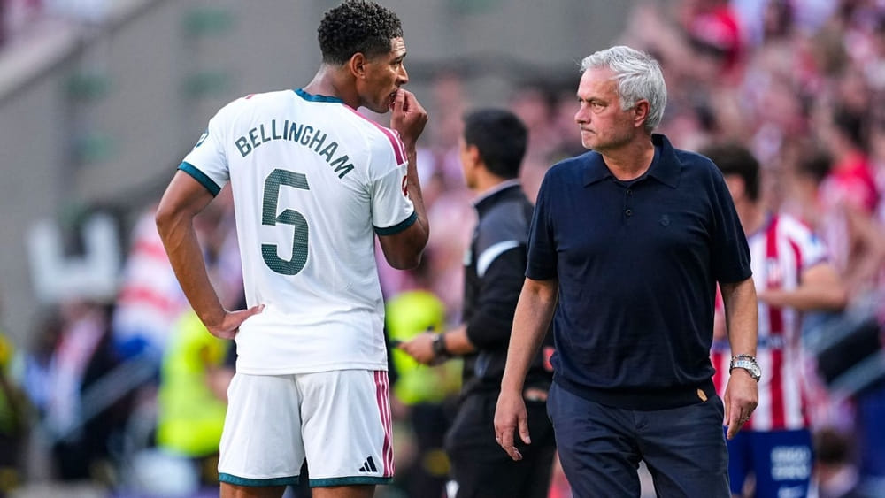 img of Mourinho blasts ref: 'Two red cards' for Atleti