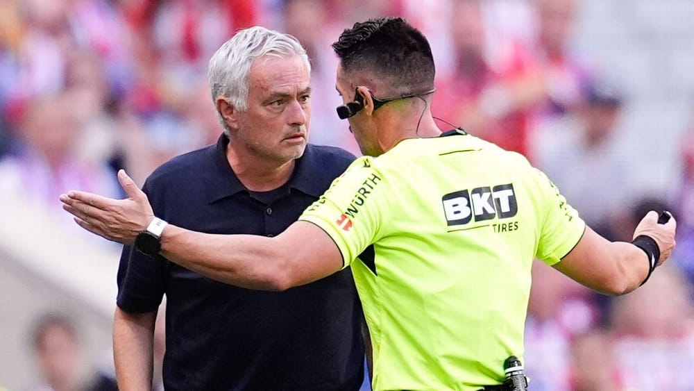 img of Mourinho's ref rants overshadow Madrid derby defeat; can Arsenal shrug...