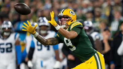 Packers WR Watson returns to play with broken rib...