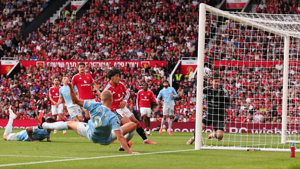 img of Premier League refs admit VAR 'error' on Haaland derby winner