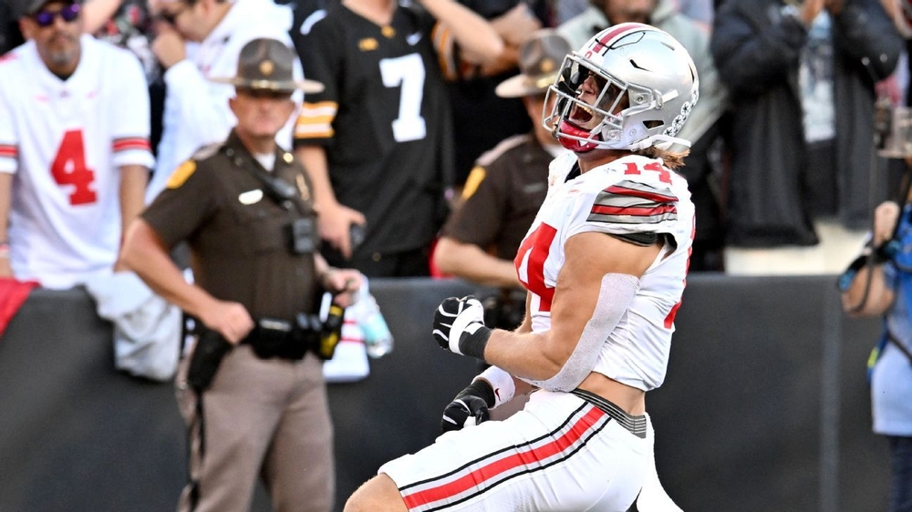 img of Projecting the CFP top 12 after Week 5: Buckeyes lead...