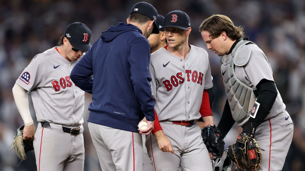 img of Red Sox's Gray 'frustrated' by lack of trust from...