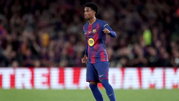 img of Sources: Man United monitor Barça left-back Balde
