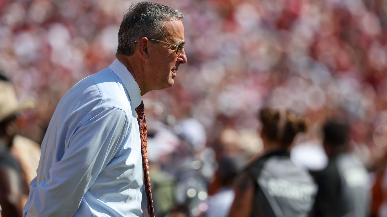 Texas AD says Longhorns' vulgar celebrations...