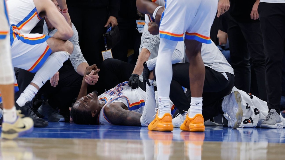 img of Thunder star Williams stretchered off after suffering...